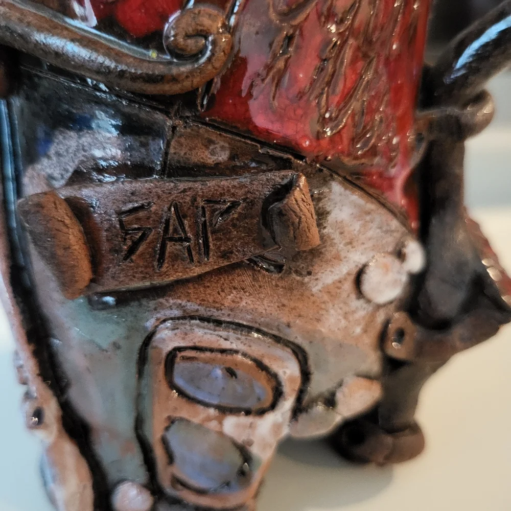 Super Cool Cat House Ceramic Vase Signed 13" - Picture 7 of 8